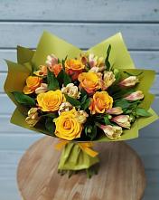 Букет цветов из:  Альстромерии и Розы в Гришенки