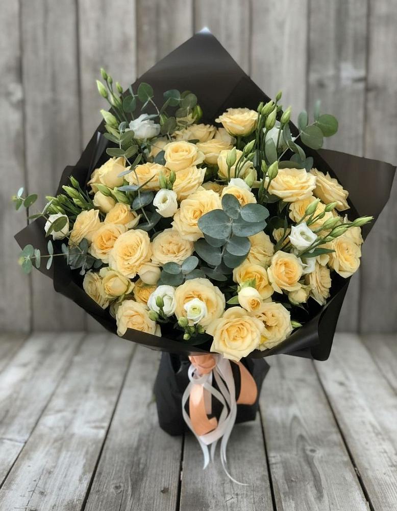 Букет цветов из: Розы и Лизиантусы в Гришенки