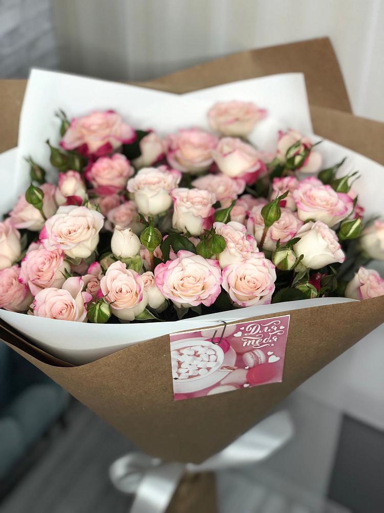 Букет цветов из: Розы в Гришенки