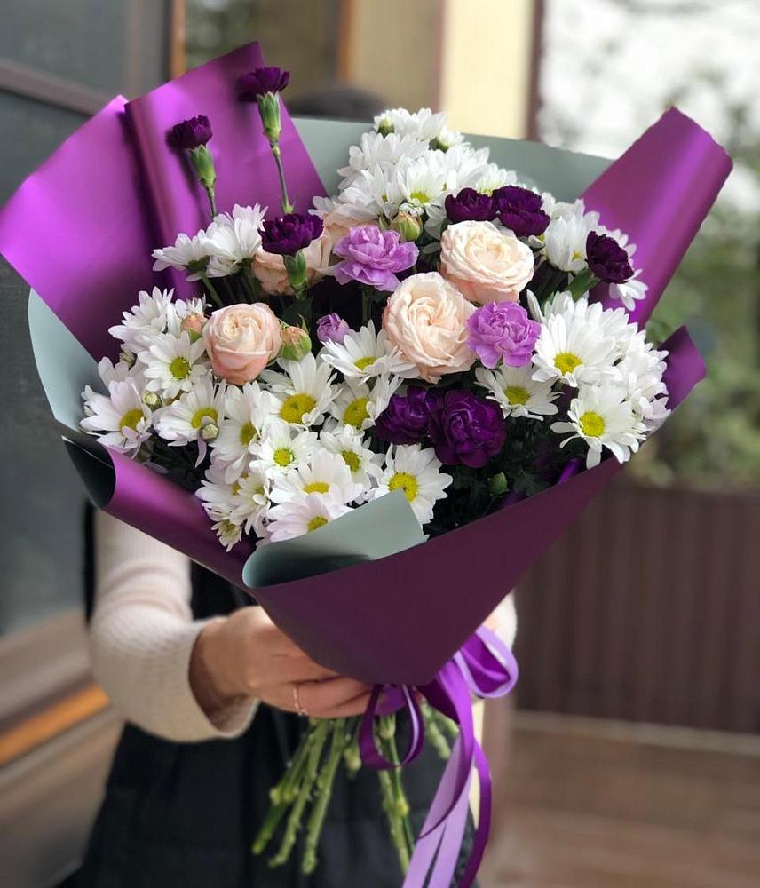 Букет цветов из: Хризантемы, Гвоздики и Розы в Гришенки