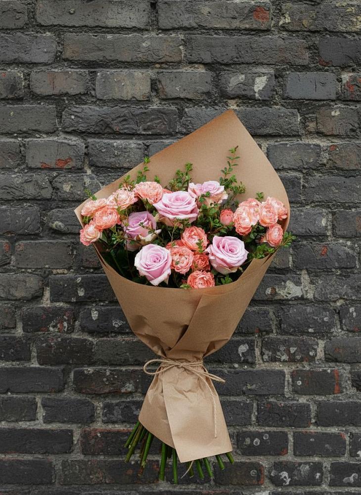 Букет цветов из: Розы в Гришенки