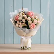 Букет цветов из:  Розы в Гришенки