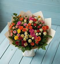 Букет Микс из разноцветных кустовых роз в Гришенки